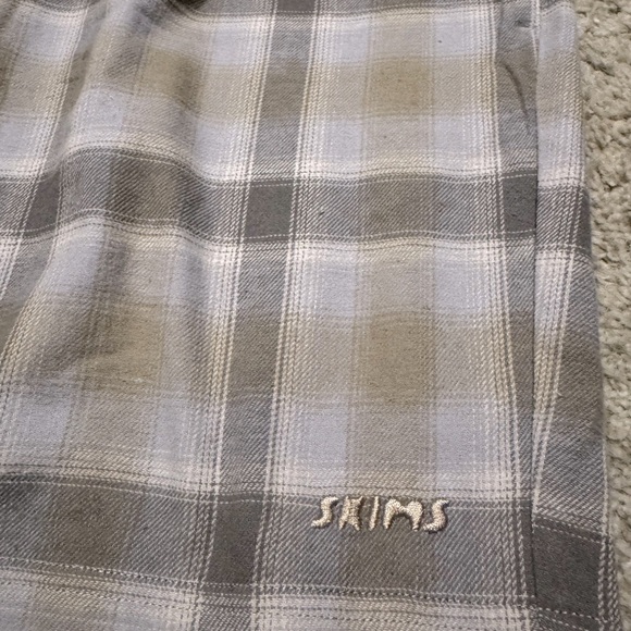 SKIMS Blue and Green Athletic Shorts Lightweight Elastic Waist - Picture 2 of 3